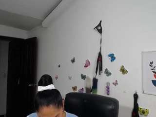 sexy-bigboobs10 webcam