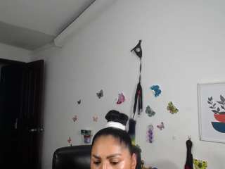 sexy-bigboobs10 webcam