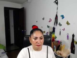 sexy-bigboobs10 webcam