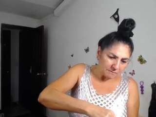 sexy-bigboobs10 webcam