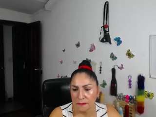 sexy-bigboobs10 webcam