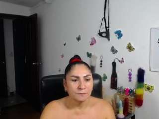 le modèle sexy-bigboobs10 est en webcam porno dans un show sur le site camsoda, il possède les tags suivants: ass,lush,toys,tease,strip,spank,pussy,no smoking,no drinking,asshole,mature,middle-aged,lovense,hairy-pussy,granny,full nudity,erotic-dance,dildo,camel-toe,brown-eyes