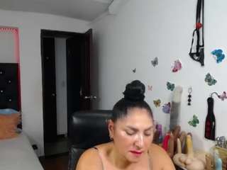 sexy-bigboobs10 live cam profile