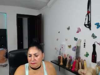 sexy-bigboobs10 live cam profile