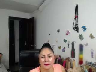 sexy-bigboobs10 webcam