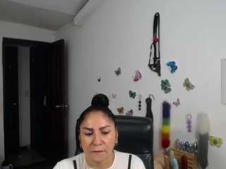 sexy-bigboobs10 webcam