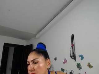 sexy-bigboobs10 webcam