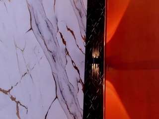 sofyqueen Live Webcam on CamSoda