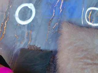 sofyqueen live webcam show