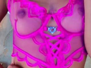 sofyqueen live webcam show