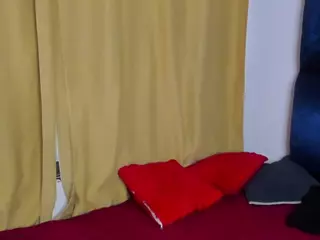 sofyqueen's Live Sex Cam Show