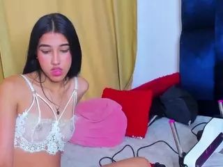 sofyqueen's Live Sex Cam Show