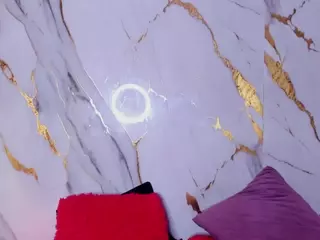 sofyqueen's Live Sex Cam Show