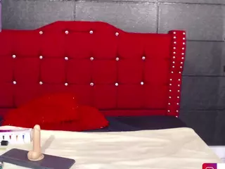zoe-martins's Live Sex Cam Show