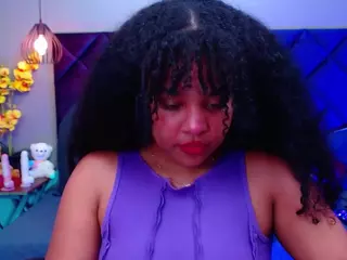 Aisha Evans's Live Sex Cam Show