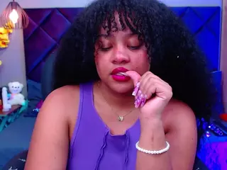 Aisha Evans's Live Sex Cam Show