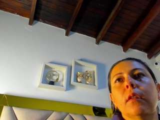 arianaspate Live Webcam on CamSoda