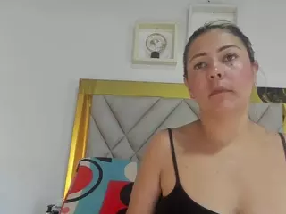 arianaSpate's Live Sex Cam Show