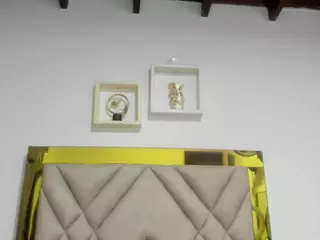 arianaSpate's Live Sex Cam Show
