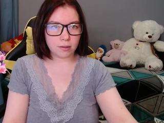  emilyamorre chat room