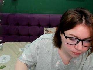 EmilyAmorre live webcam show