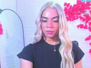 ivonnestone Live Webcam on CamSoda