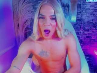 ivonnestone Live Webcam on CamSoda
