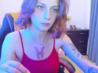KarolinaEaster's Live Sex Cam Show