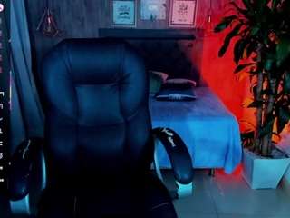 michael-greyy from CamSoda is Freechat