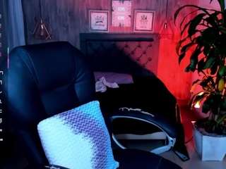 michael-greyy from CamSoda is Freechat