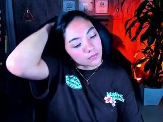 michael-greyy's CamSoda show and profile