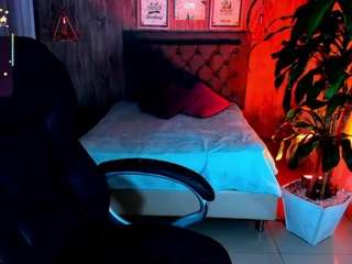 michael-greyy webcam model