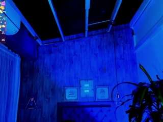 michael-greyy's CamSoda show and profile