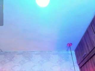 michael-greyy's CamSoda show and profile