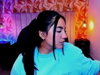 le modèle michael-greyy est en webcam porno dans un show sur le site camsoda, il possède les tags suivants: amateur,sex-toys,nipple piercings,no smoking,orgasm,public,pussy,robe,spank,anal,strip,striptease,tattoos,tease,teen-18,toys,young-adult,natural,naked,massage