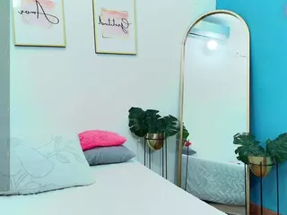 Shynlittlewanda's Live Sex Cam Show