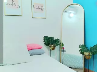 Shynlittlewanda's Live Sex Cam Show