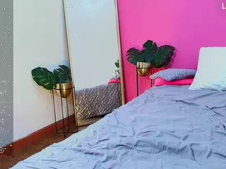 Shynlittlewanda's Live Sex Cam Show