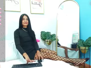 Shynlittlewanda's Live Sex Cam Show