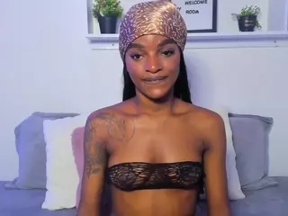 Zizi-Campbell's Live Sex Cam Show