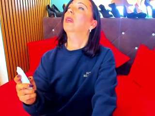 LauraSin