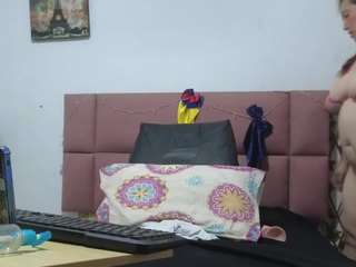 allyyson-sweet live webcam show