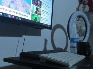 angie-muller webcam