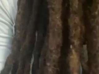 이 모델은 현재 라이브 중입니다. exoticadivine