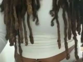 Acest model este live acum. exoticadivine