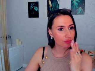 happysmileee live cam profile