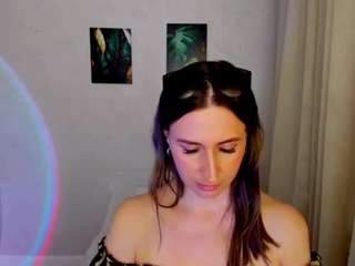 happysmileee live cam profile