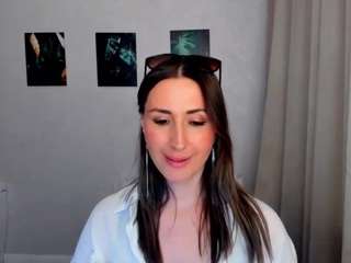 happysmileee live cam profile