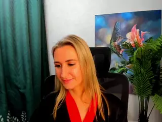 HappySmileee's Live Sex Cam Show