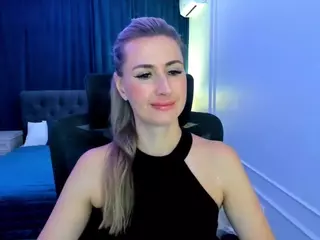 HappySmileee's Live Sex Cam Show